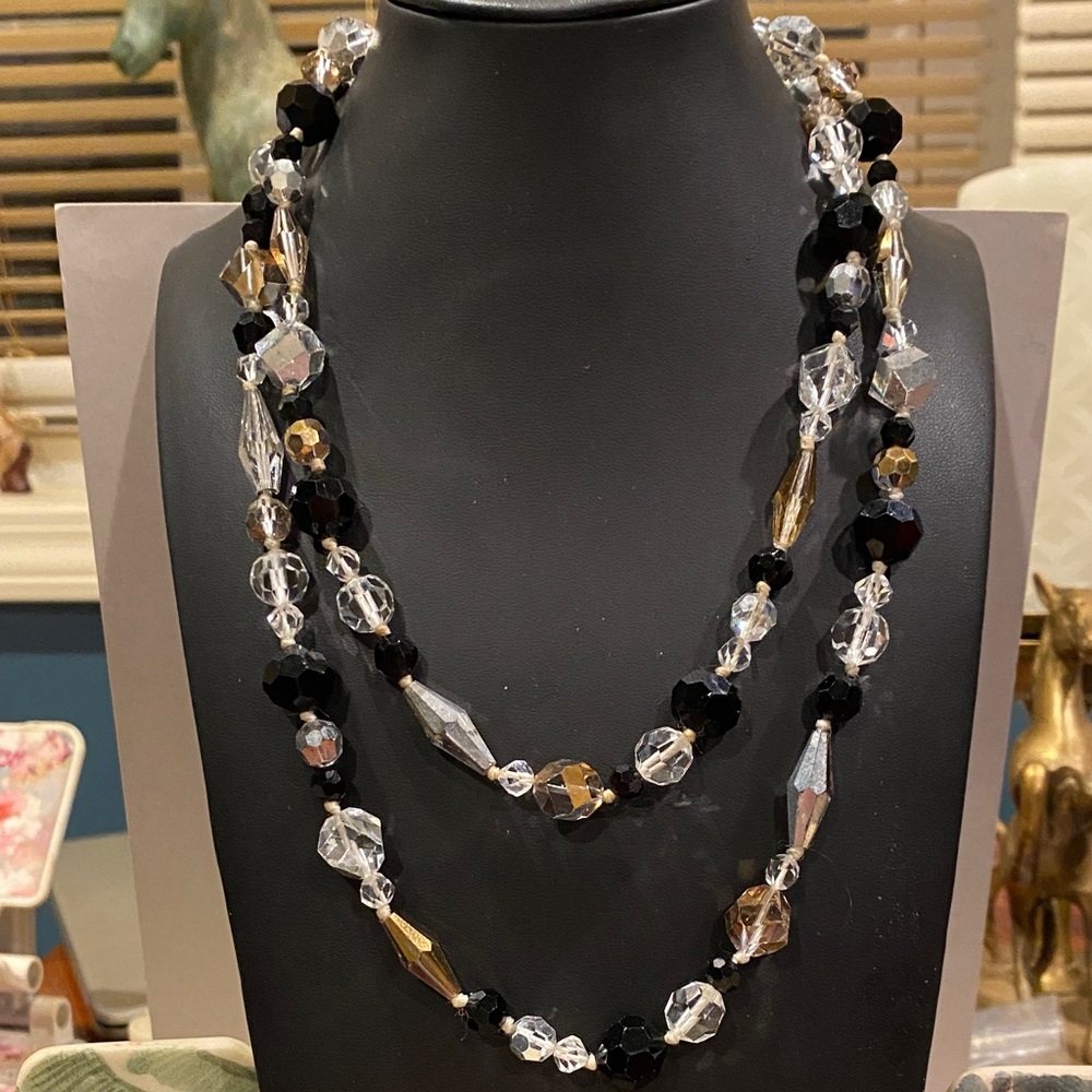 Elegant Black and Silver Tone Aurora Borealis Beaded Necklace